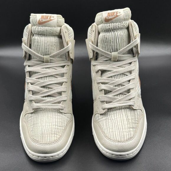 Wmns Nike Dunk Sky High Wedge 'Light Bone Metallic Red Bronze' - Picture 3 of 9